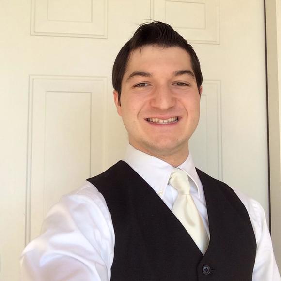 Meet your Posher, Andrew - Picture 1 of 1